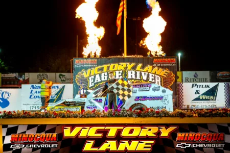 Waldvogel fends off Yarie, Cops in sport mod feature at Eagle River